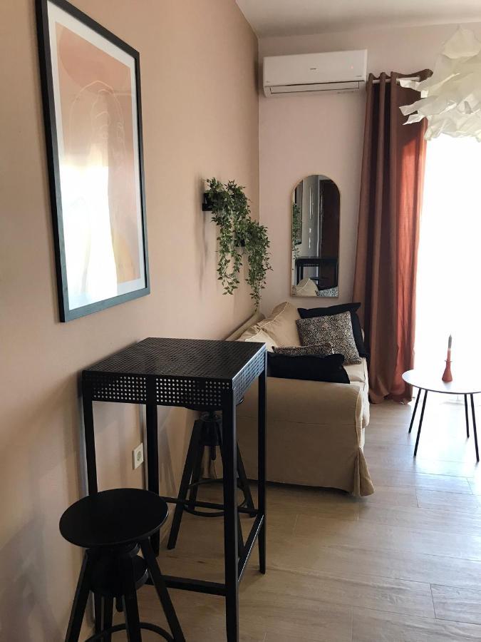 Artemis Apartments Diakopto Eksteriør billede