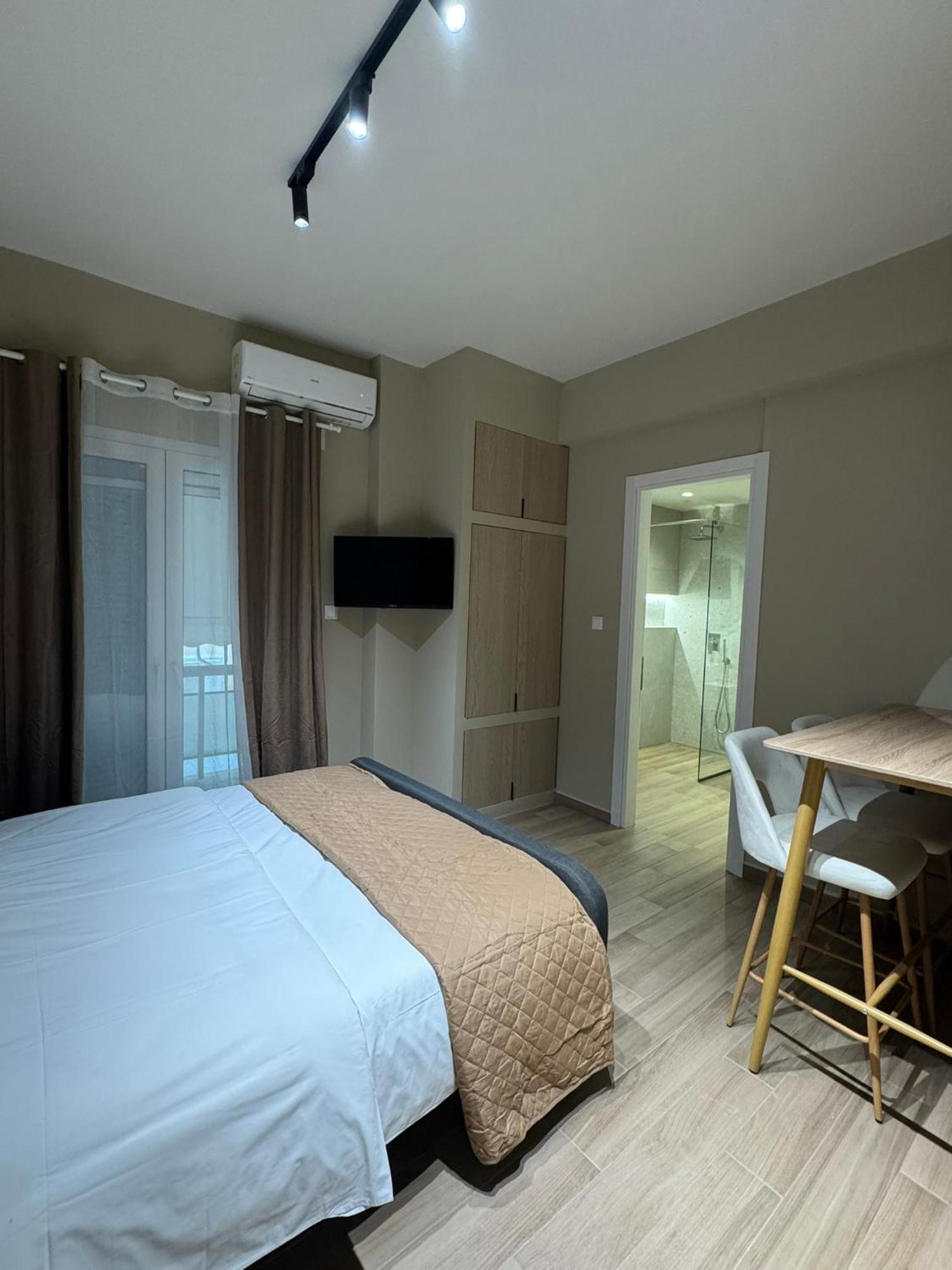 Artemis Apartments Diakopto Eksteriør billede