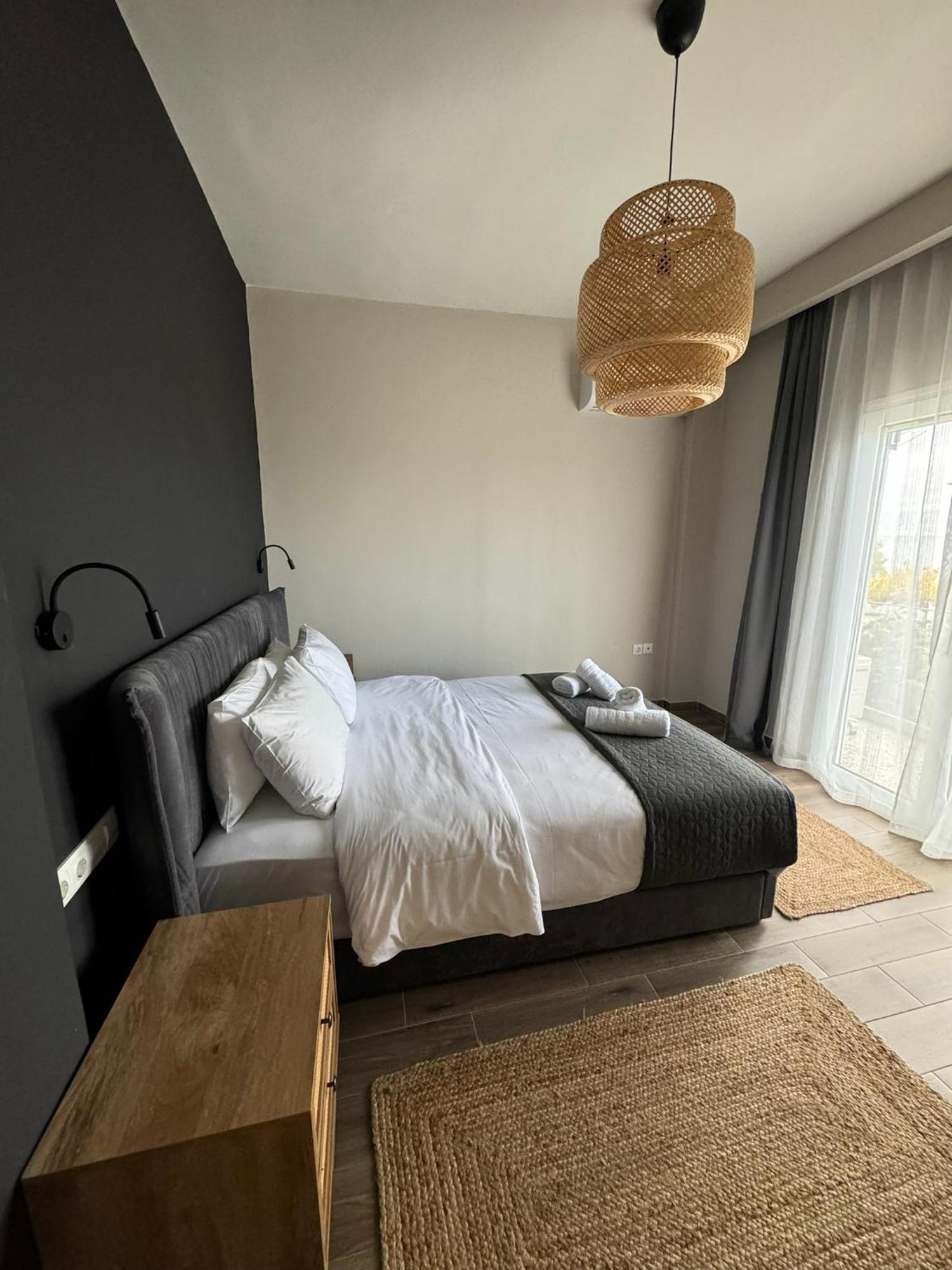 Artemis Apartments Diakopto Eksteriør billede